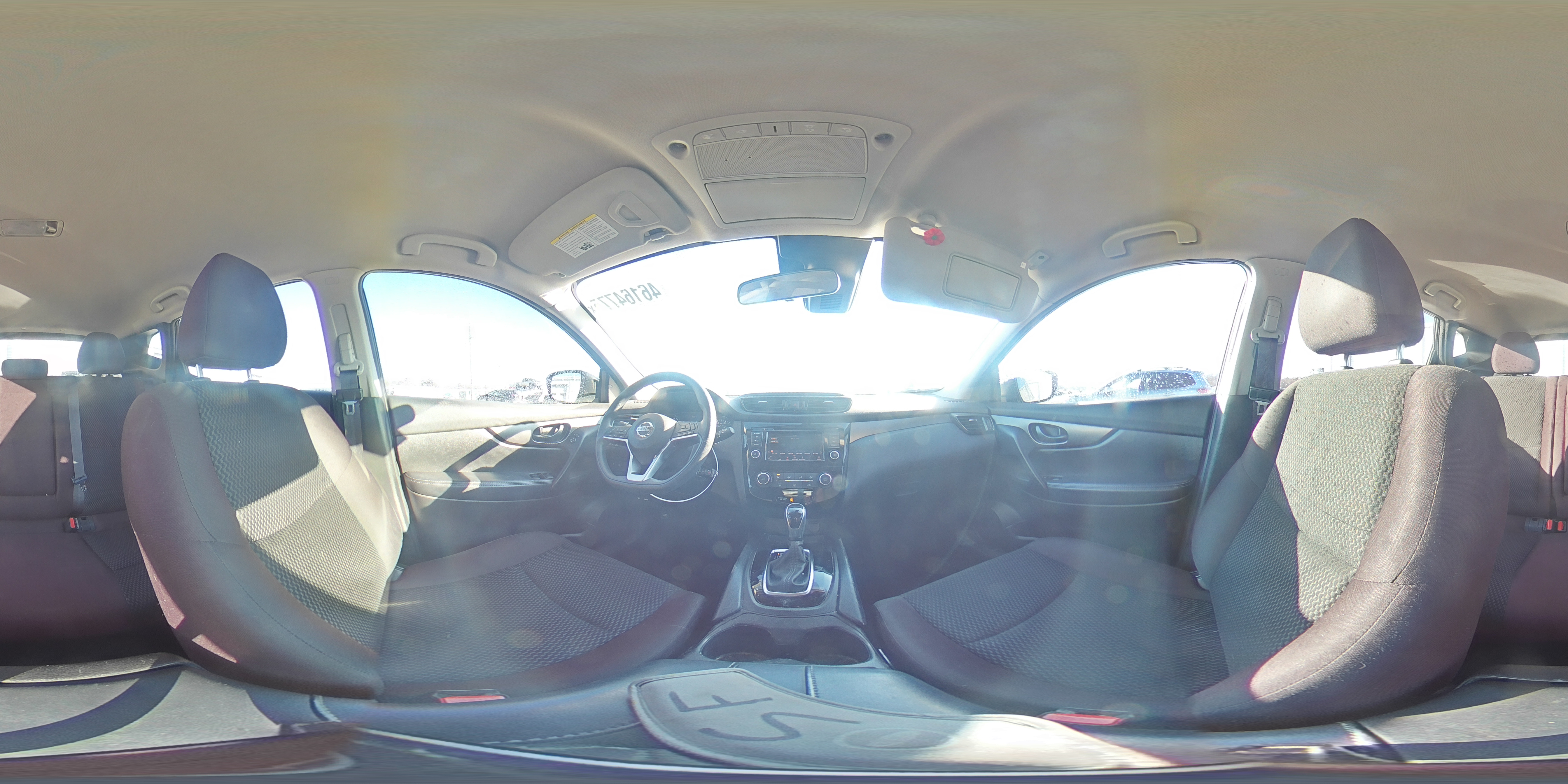 2021 Nissan Rogue - Image 15