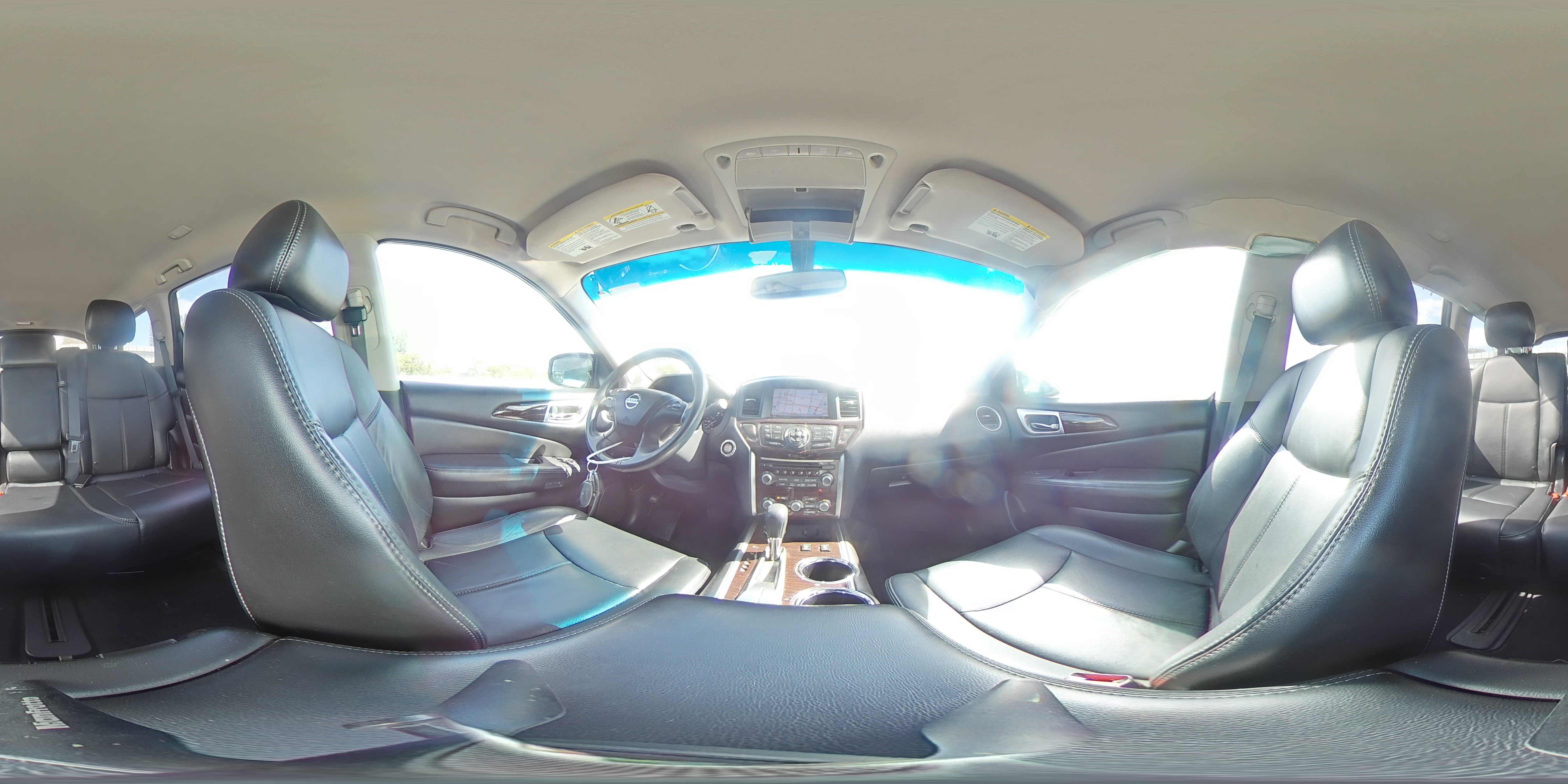 2014 Nissan Pathfinder - Image 14