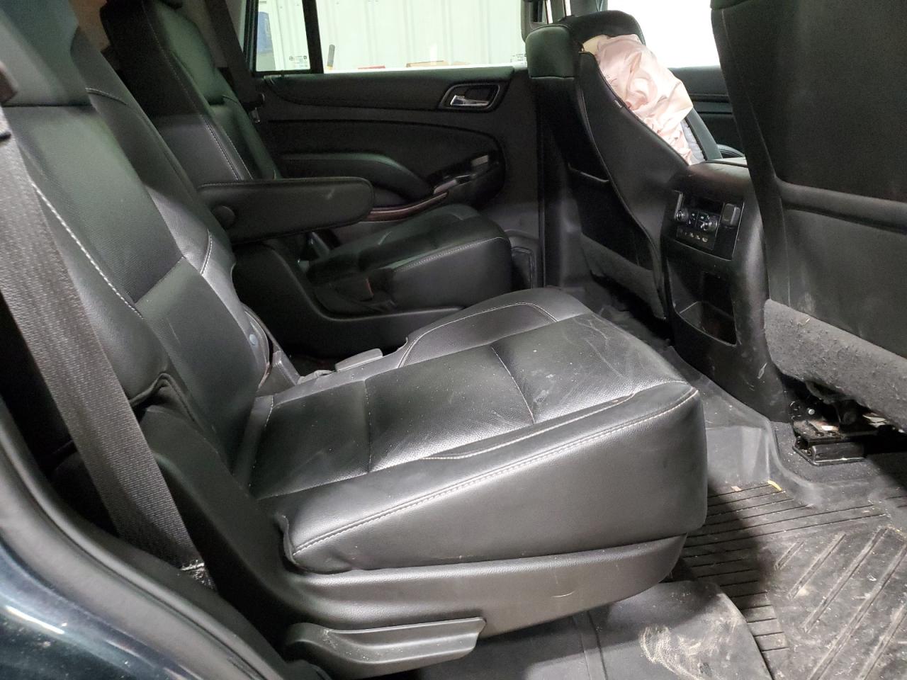 2019 GMC Yukon - Image 11