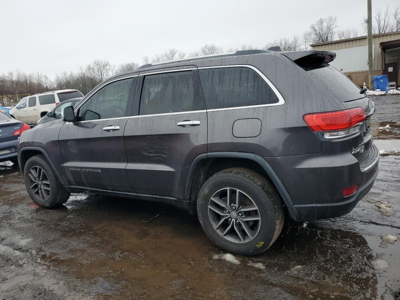 2018 Jeep Grand Cherokee - Image 2