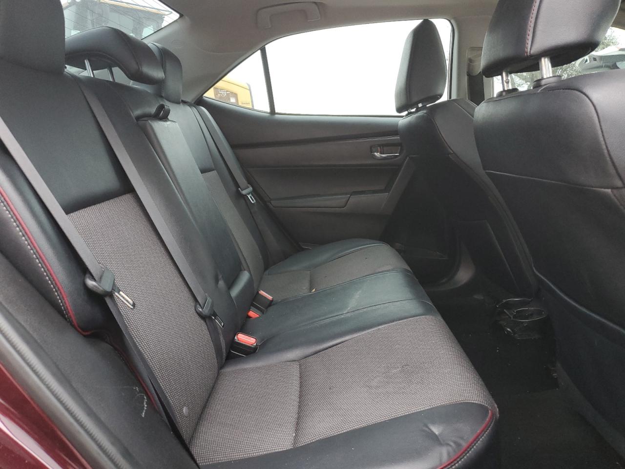 2017 Toyota Corolla - Image 11