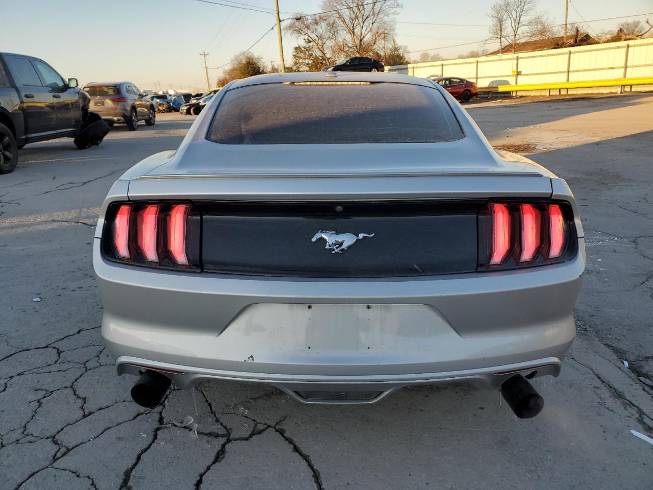 2017 Ford Mustang - Image 6