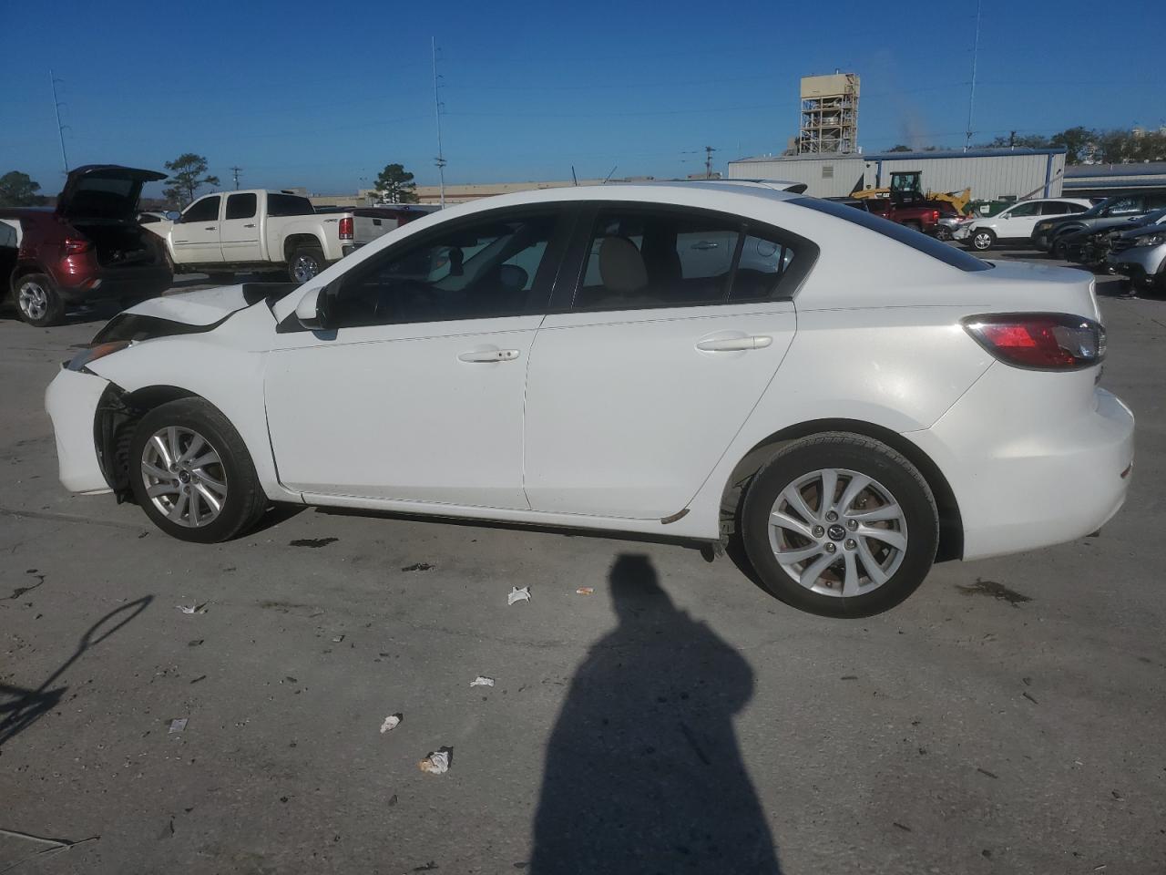 2013 Mazda 3 - Image 2