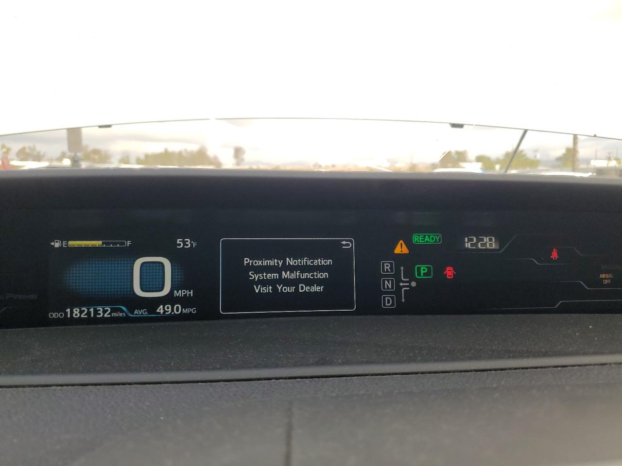 2017 Toyota Prius - Image 9
