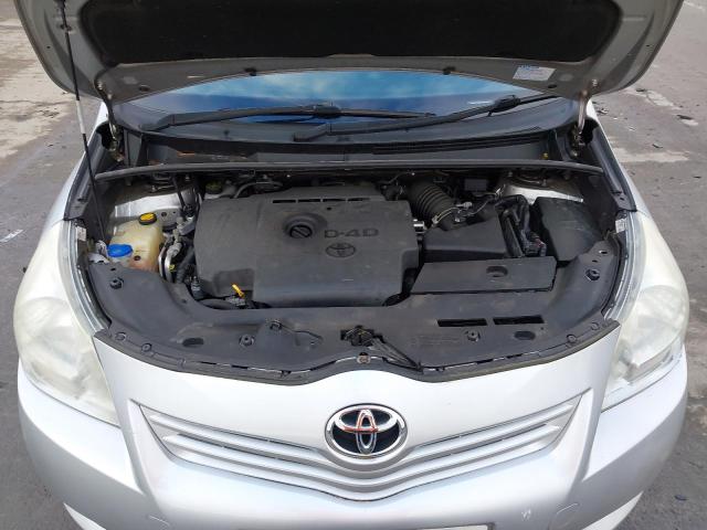 2012 TOYOTA VERSO TR D