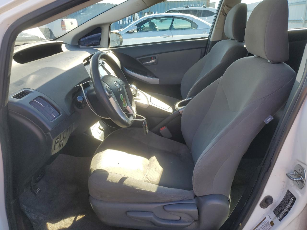 2014 Toyota Prius - Image 7