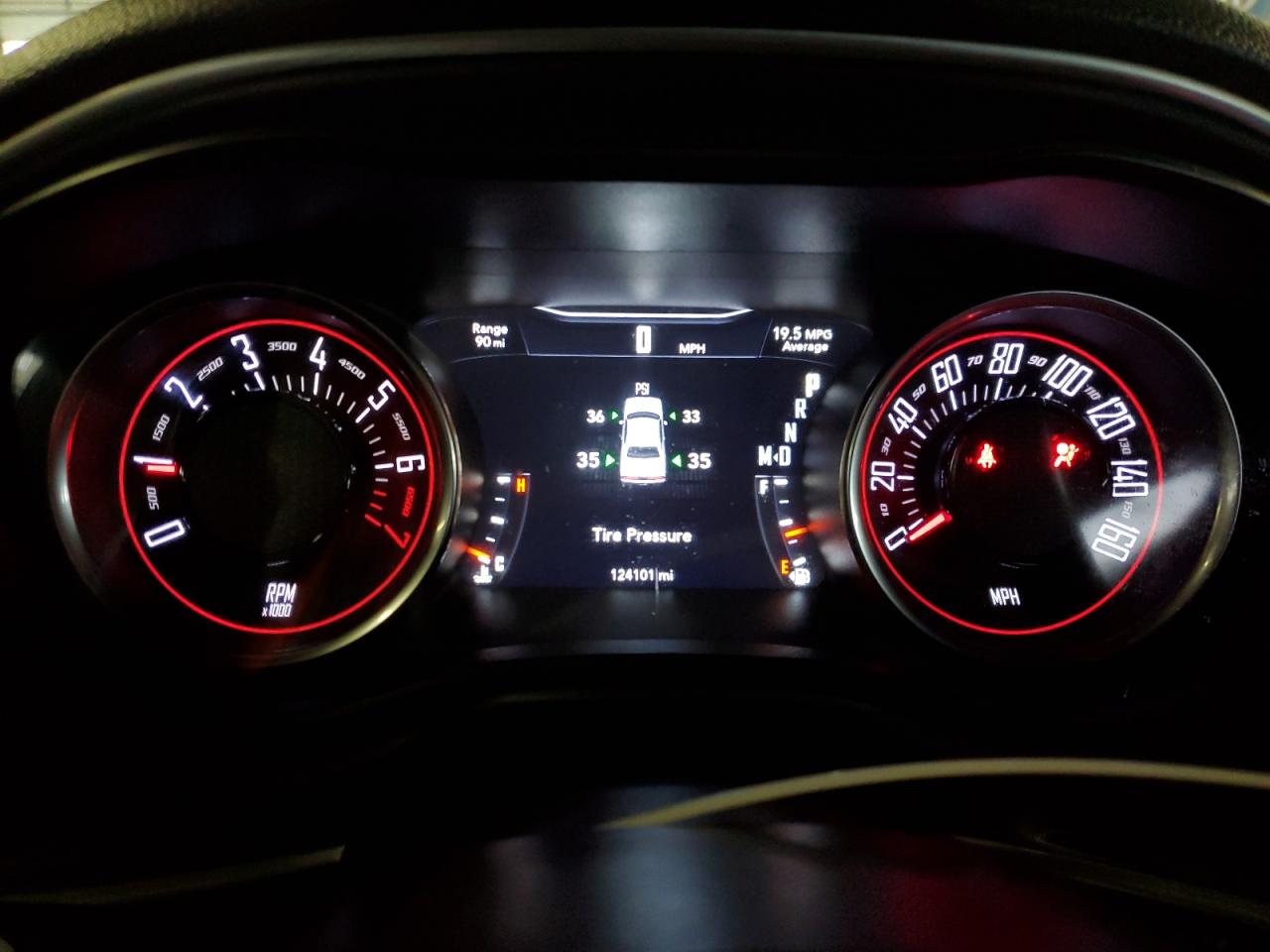 2019 Dodge Challenger - Image 9