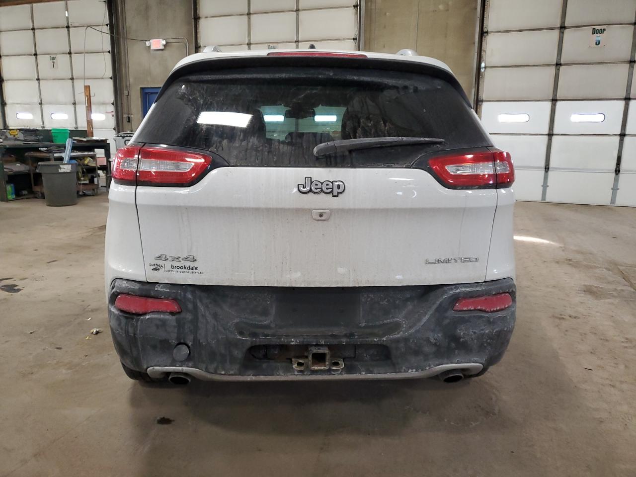2014 Jeep Grand Cherokee - Image 6