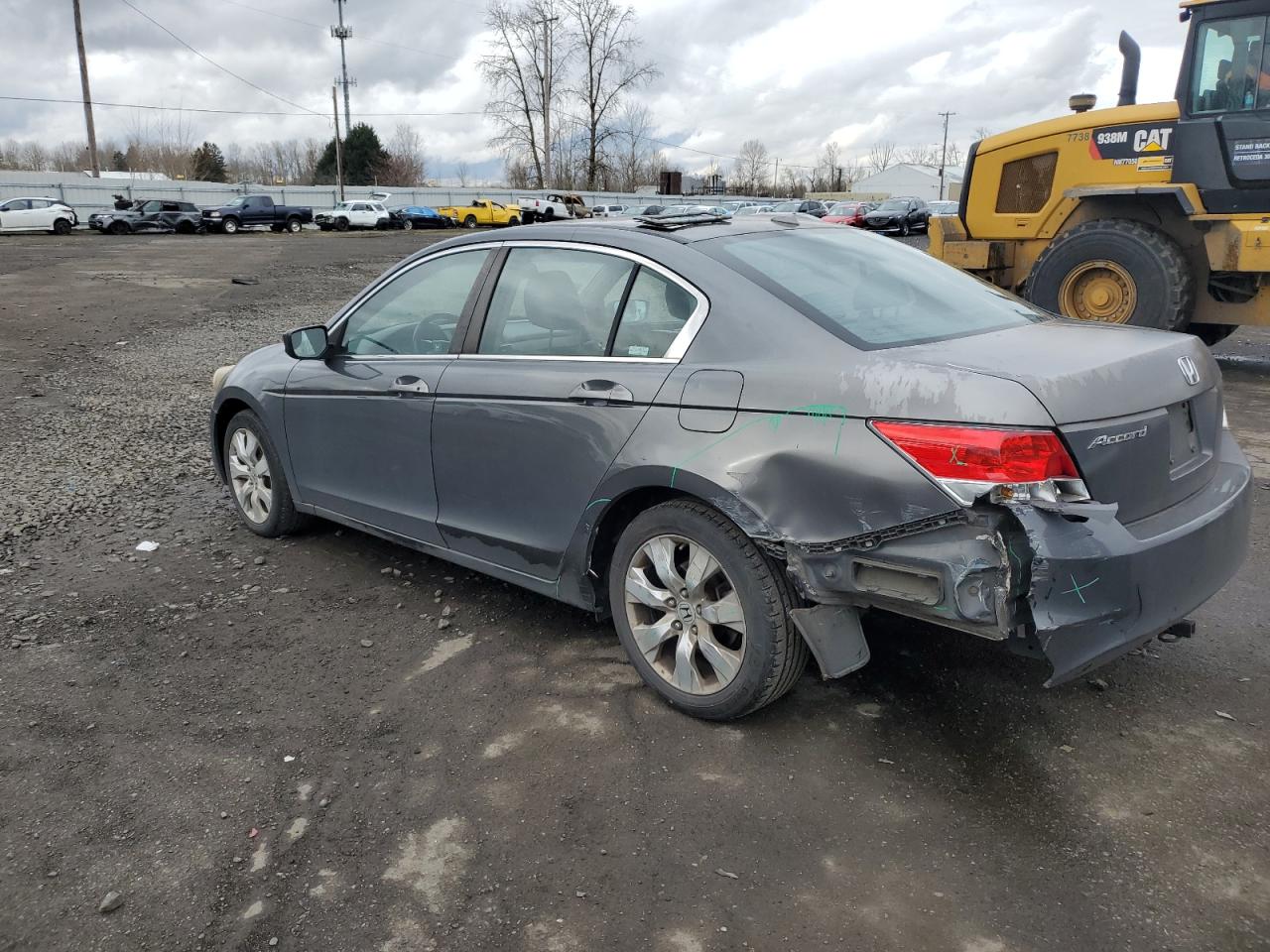 2009 Honda Accord - Image 2