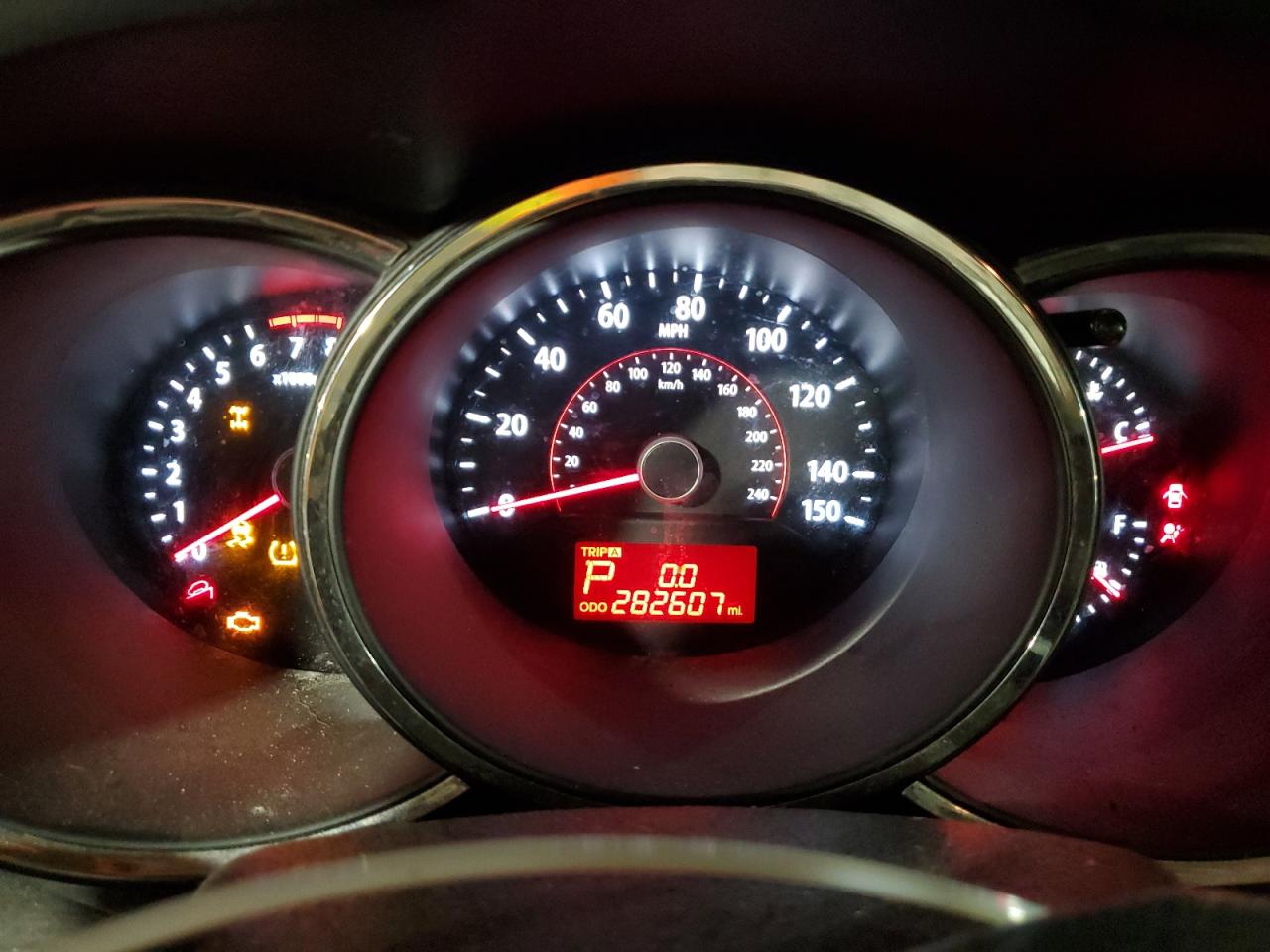 2011 Kia Sorento - Image 9