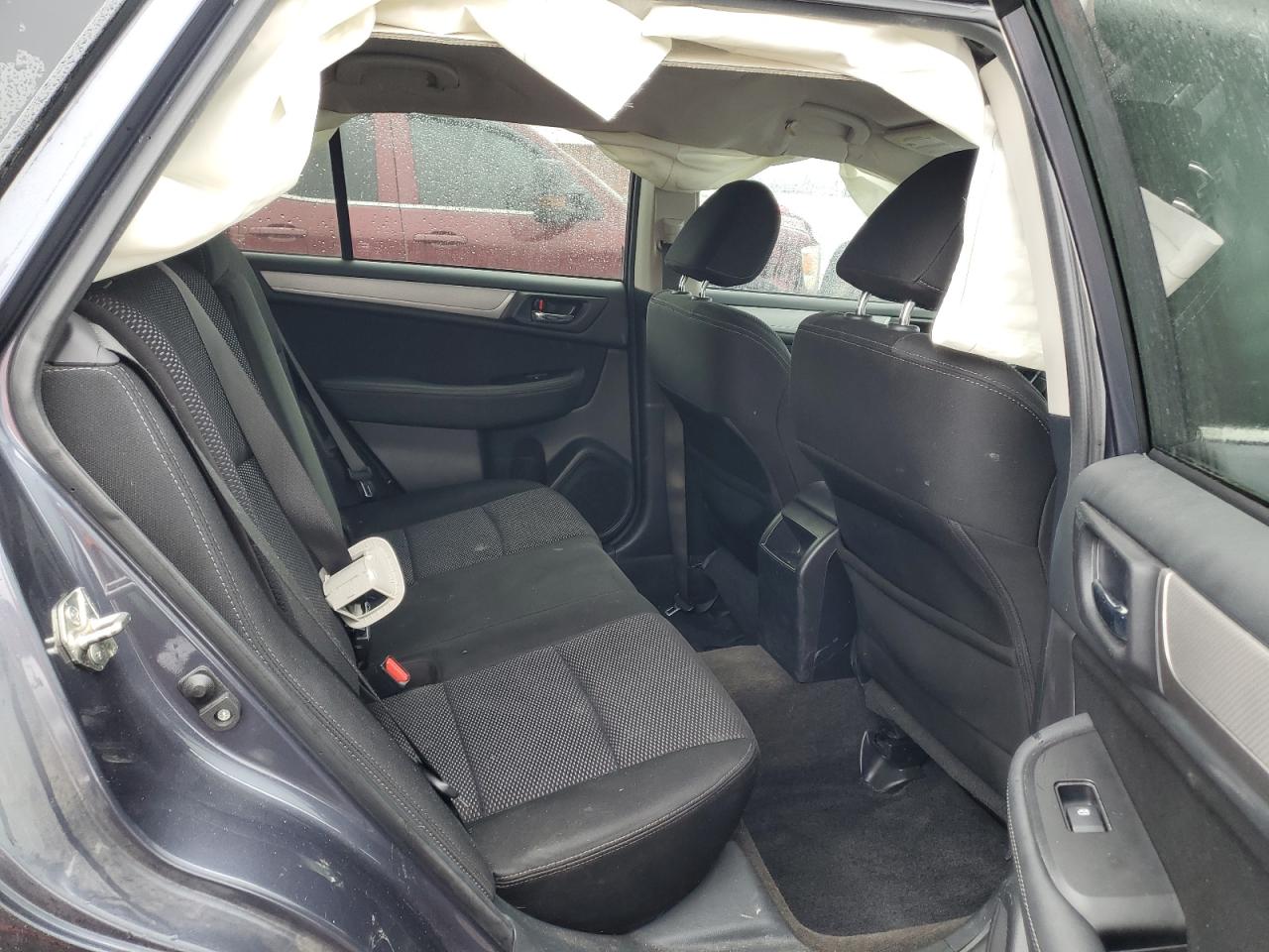 2015 Subaru Outback - Image 11