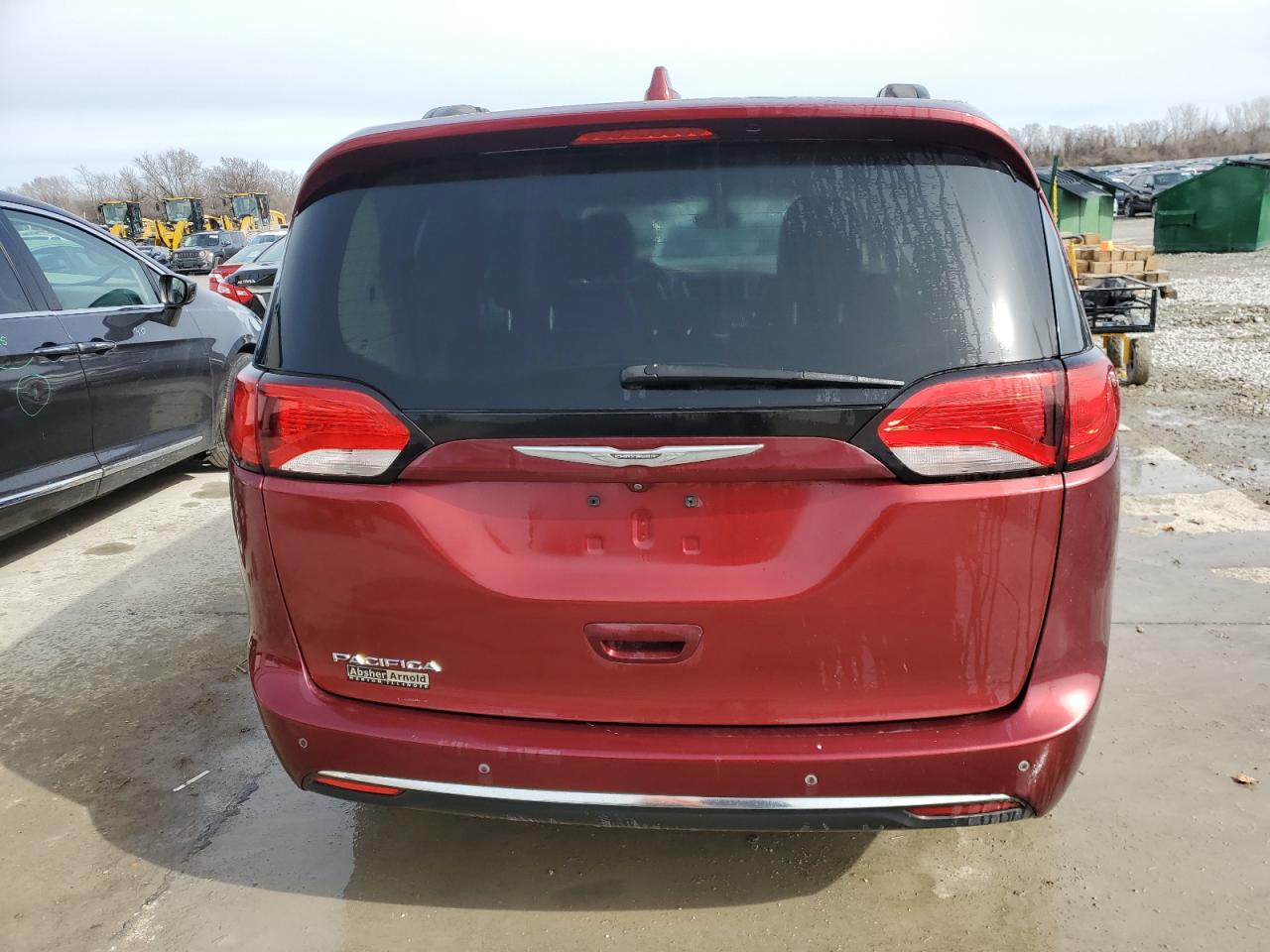 2017 Chrysler Pacifica - Image 6