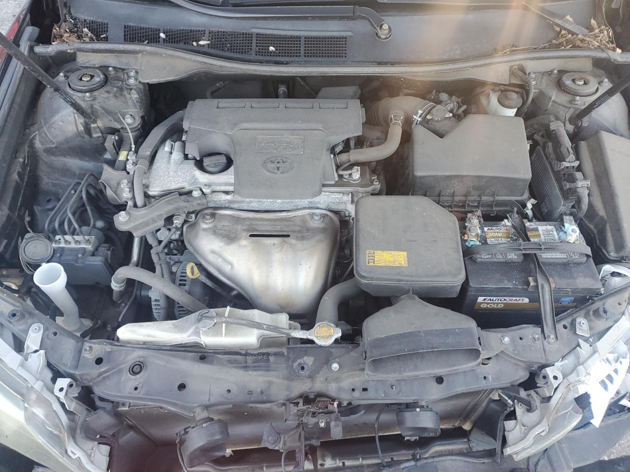 2014 Toyota Camry - Image 11