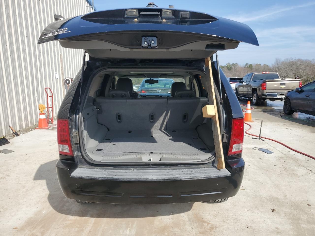 2006 Jeep Grand Cherokee - Image 6
