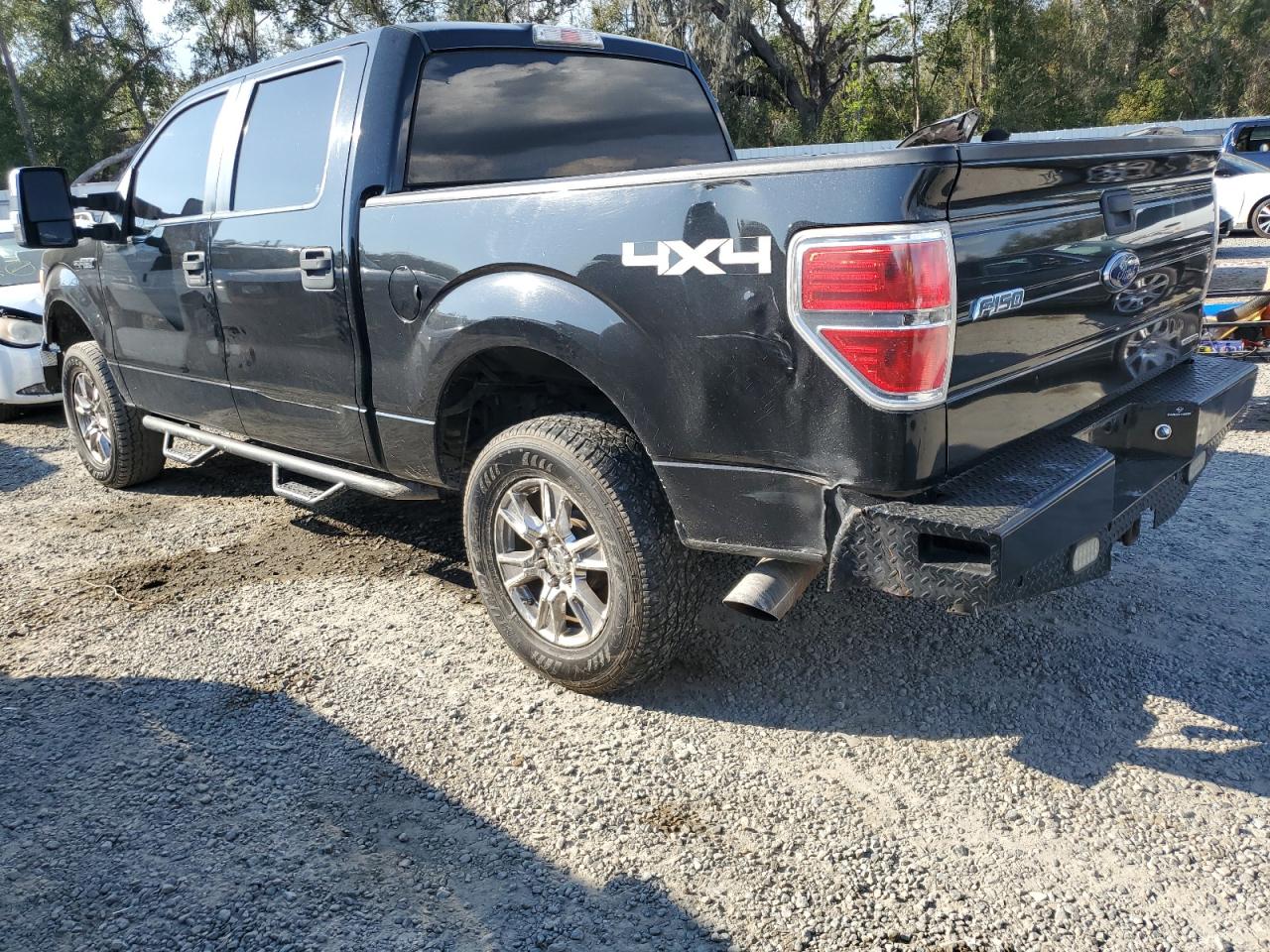 2014 Ford F-150 - Image 2