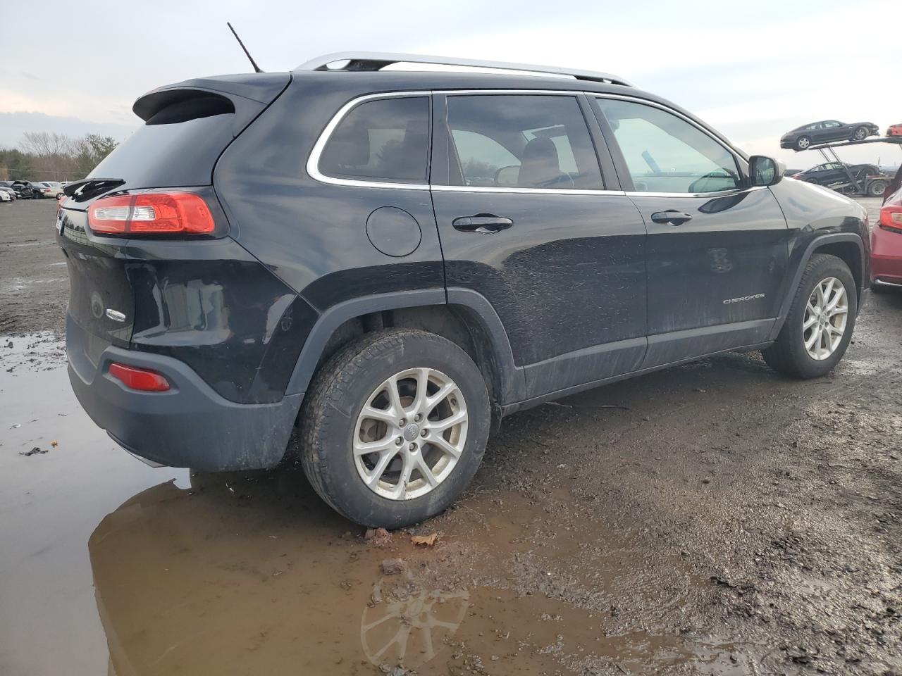 2015 Jeep Grand Cherokee - Image 3