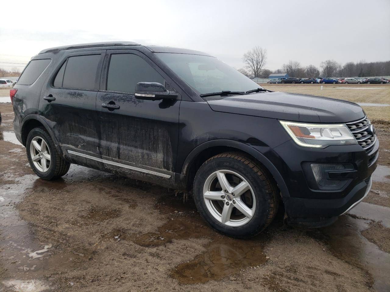 2016 Ford Explorer - Image 4