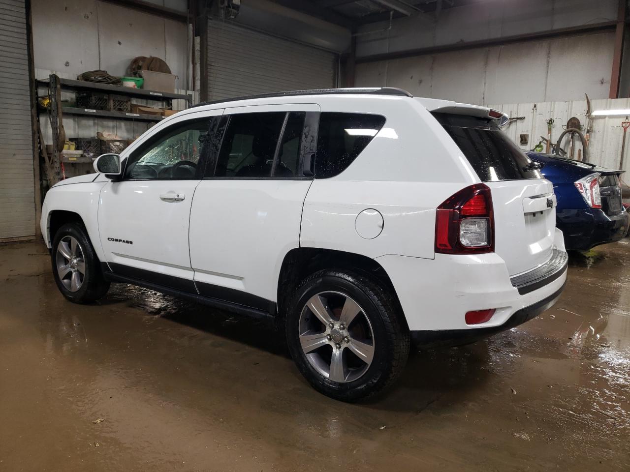 2017 Jeep Compass - Image 2