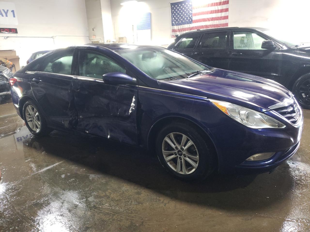 2013 Hyundai Sonata - Image 4
