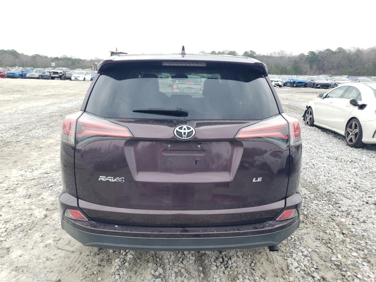 2018 Toyota RAV 4 - Image 6