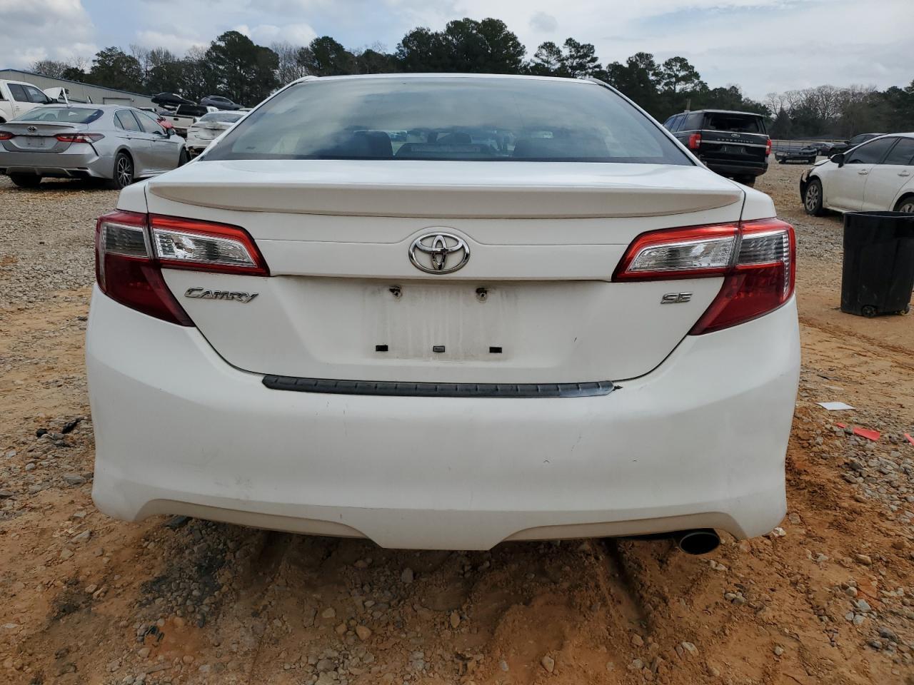 2014 Toyota Camry - Image 6