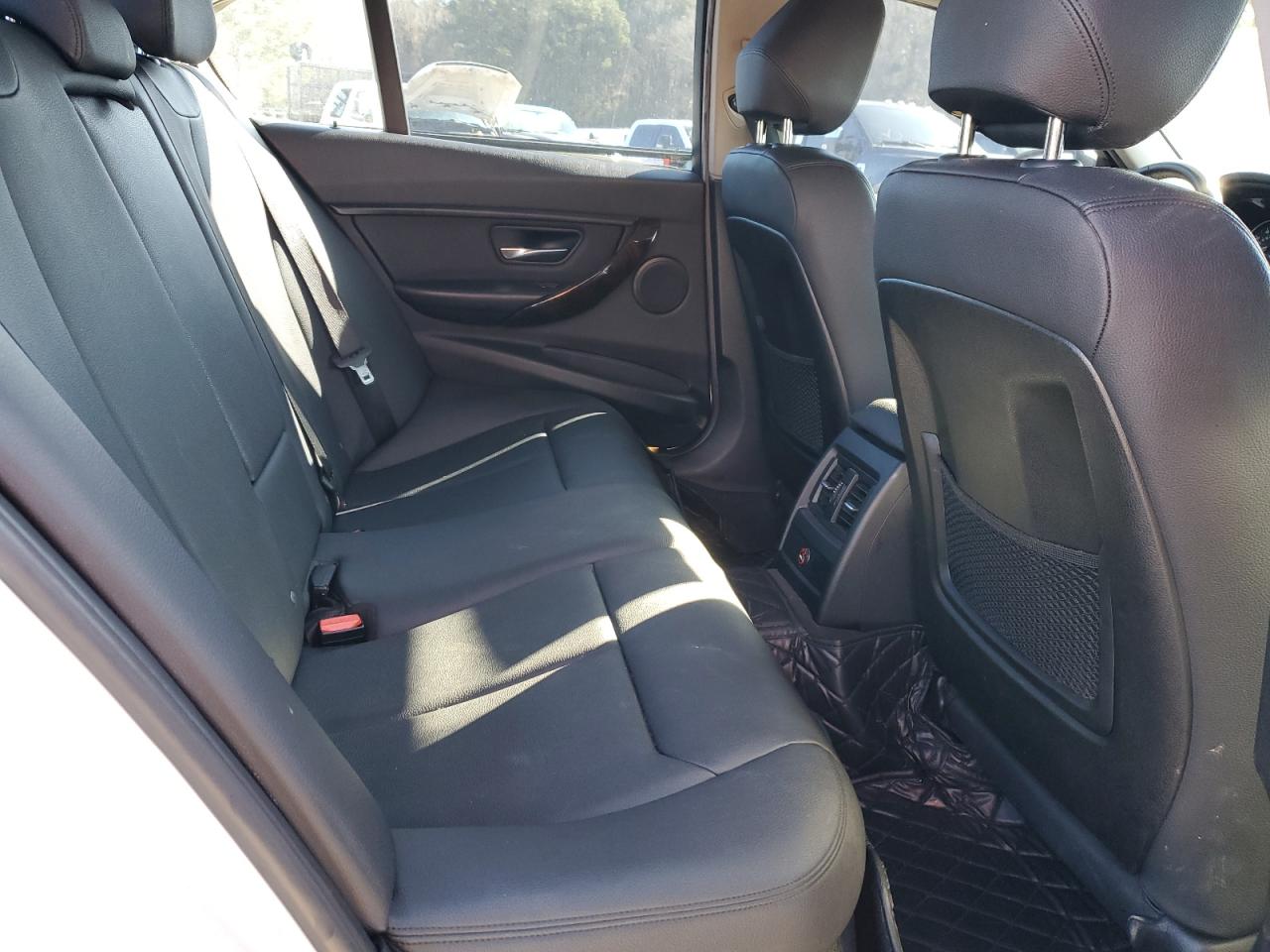 2015 BMW 3er - Image 10