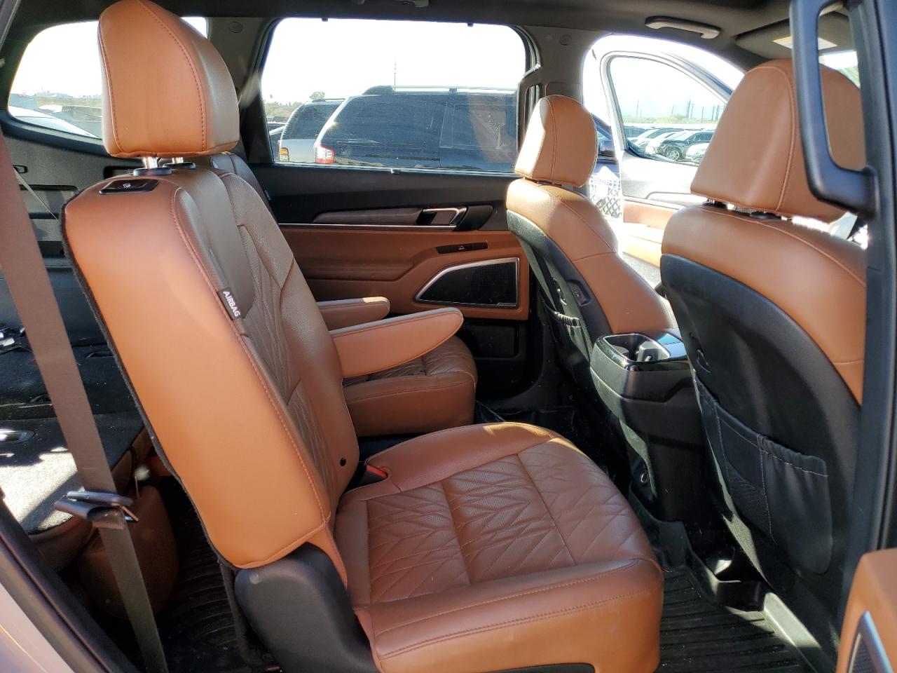 2024 Kia Telluride - Image 11