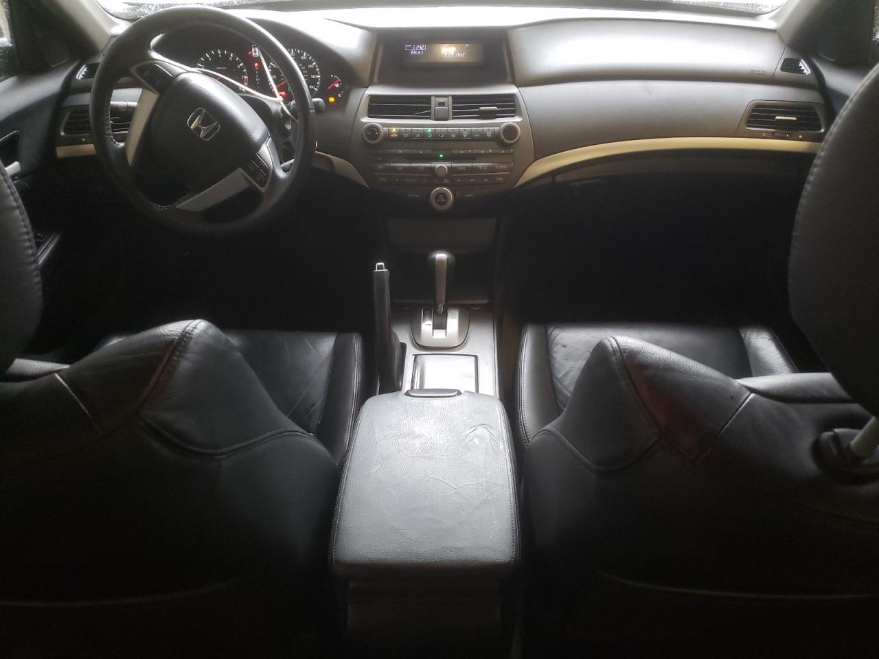 2012 Honda Accord - Image 8
