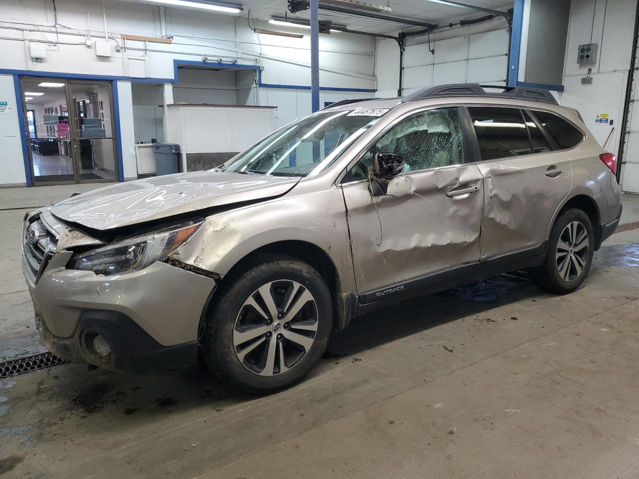 2018 Subaru Outback - Image 1