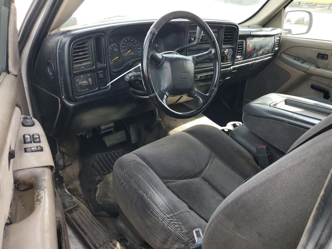 2001 Chevrolet Silverado - Image 8