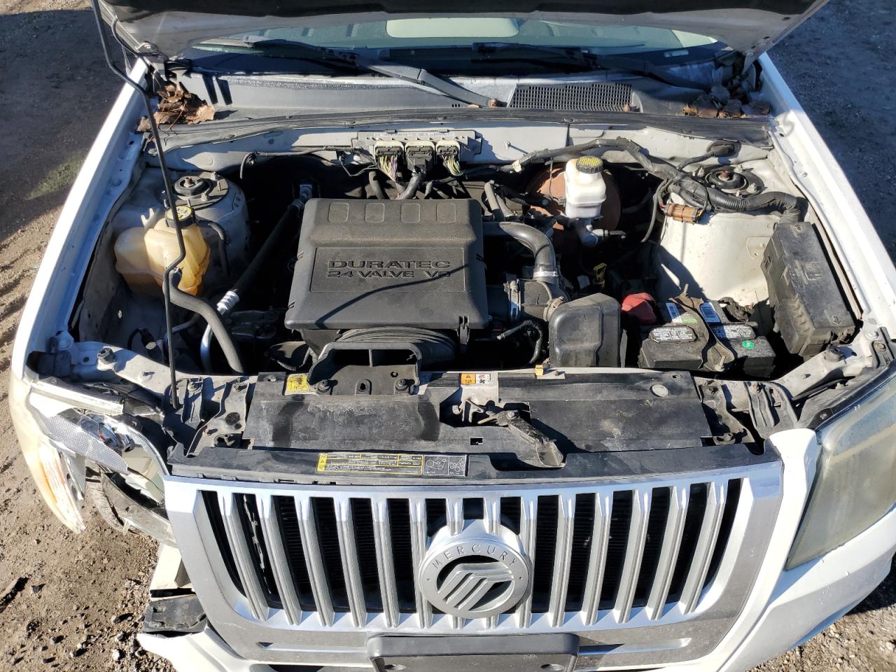 2009 Mercury Mariner - Image 11
