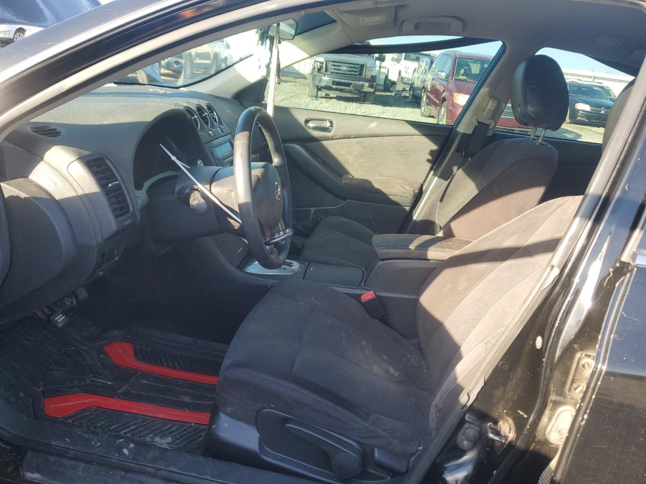 2010 Nissan Altima - Image 7