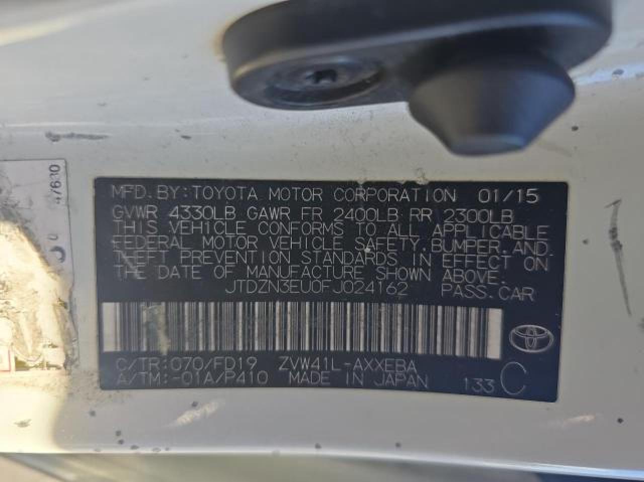 2015 Toyota Prius - Image 10