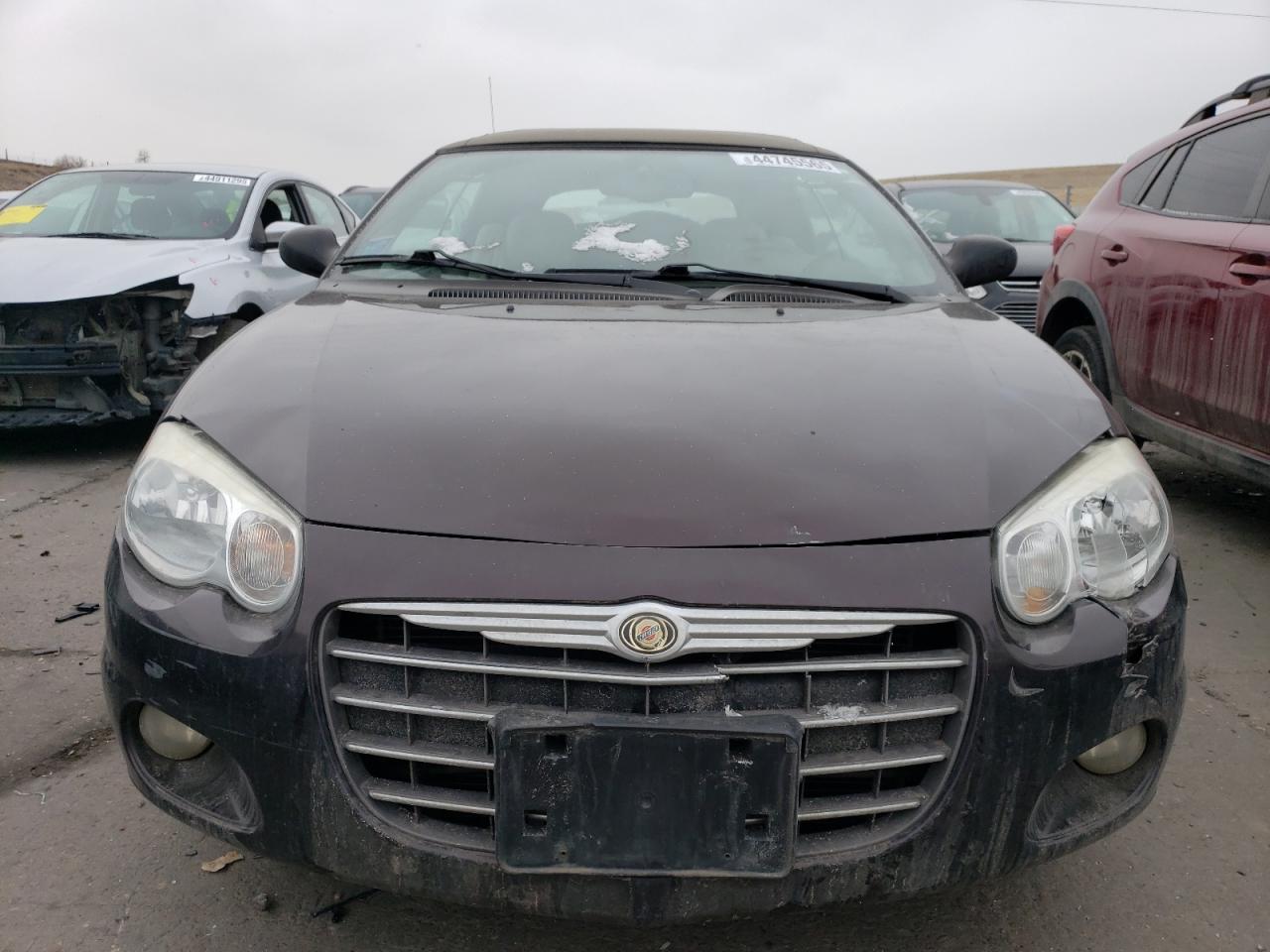 2004 Chrysler Sebring - Image 5