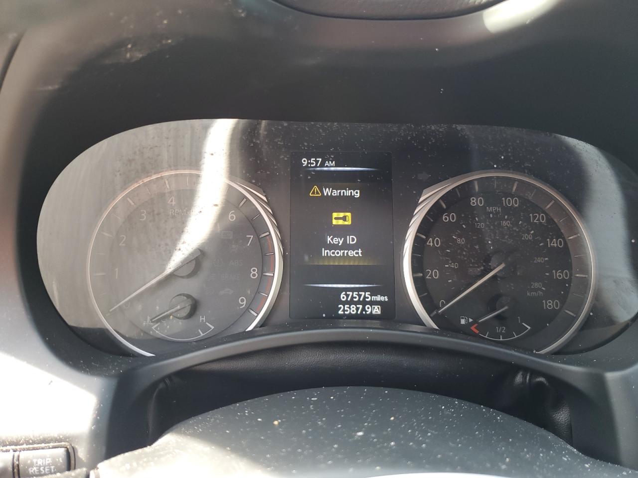 2018 Infiniti Q50 - Image 9