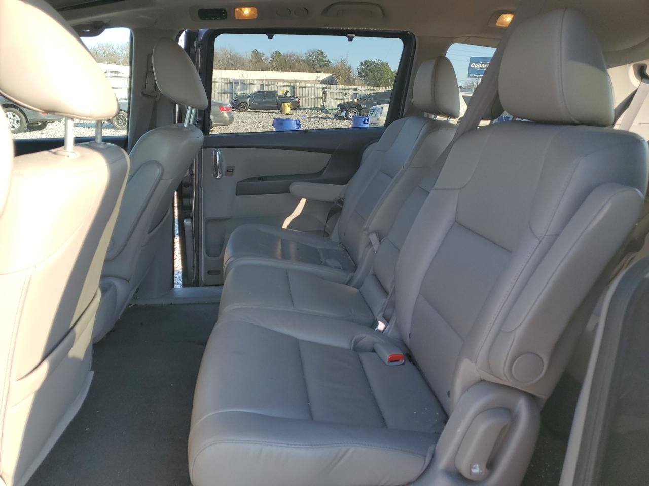 2014 Honda Odyssey - Image 11