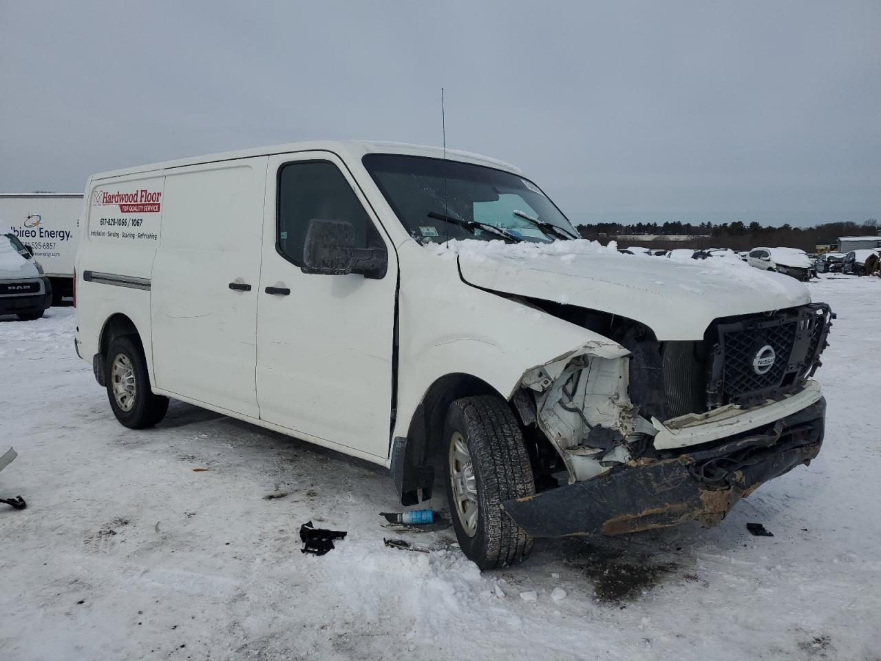 2014 Nissan NV - Image 4
