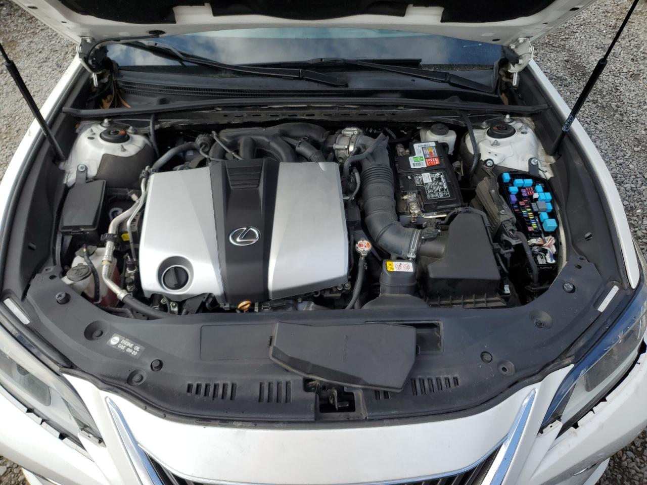 2019 Lexus ES - Image 11