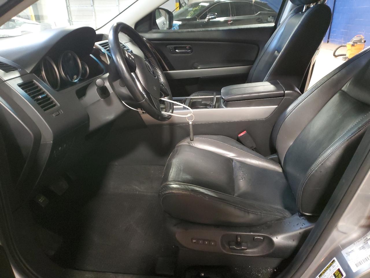 2010 Mazda CX-9 - Image 7