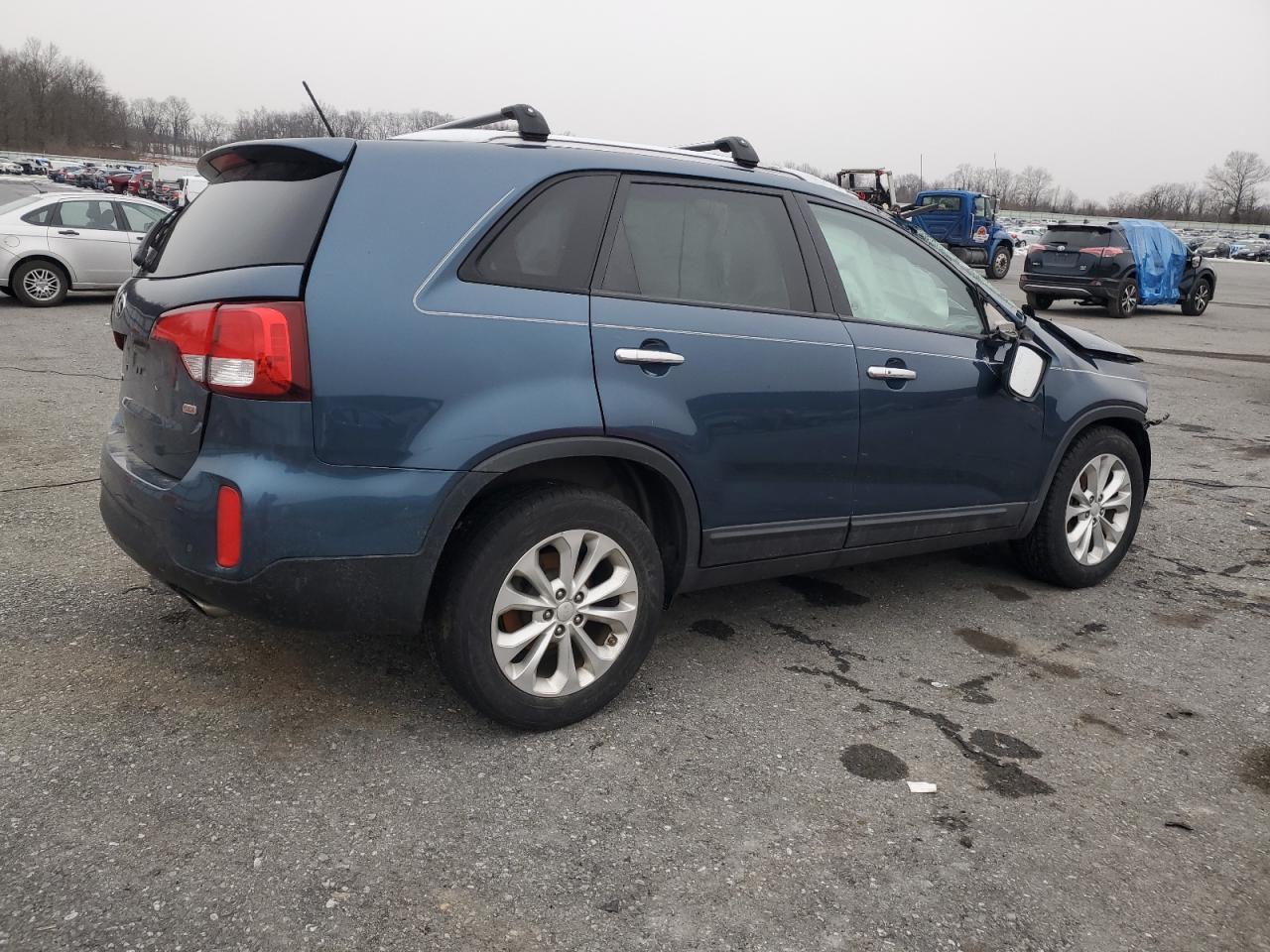 2015 Kia Sorento - Image 3