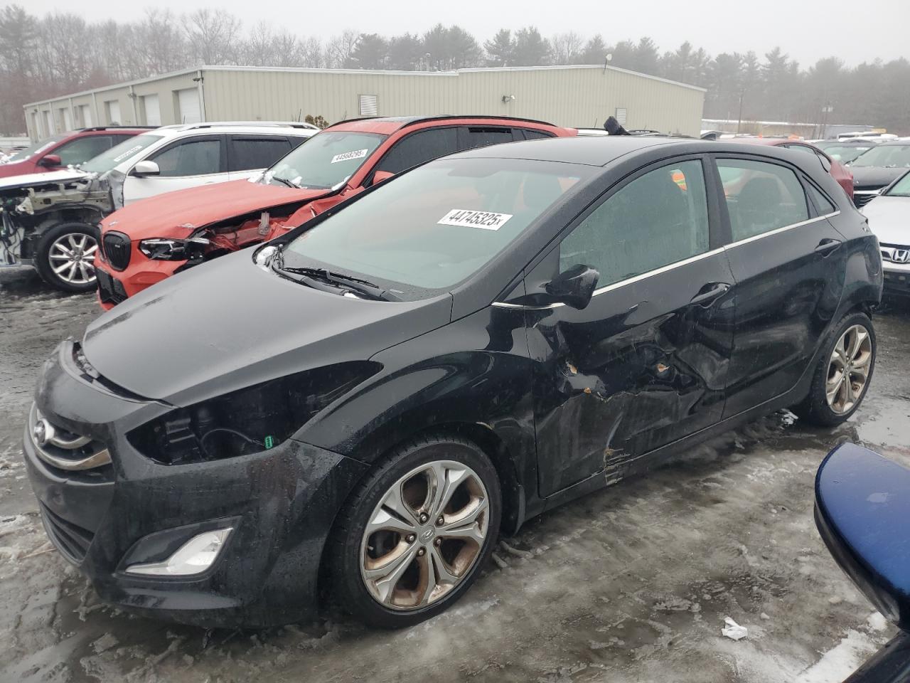 2013 Hyundai Elantra - Image 1