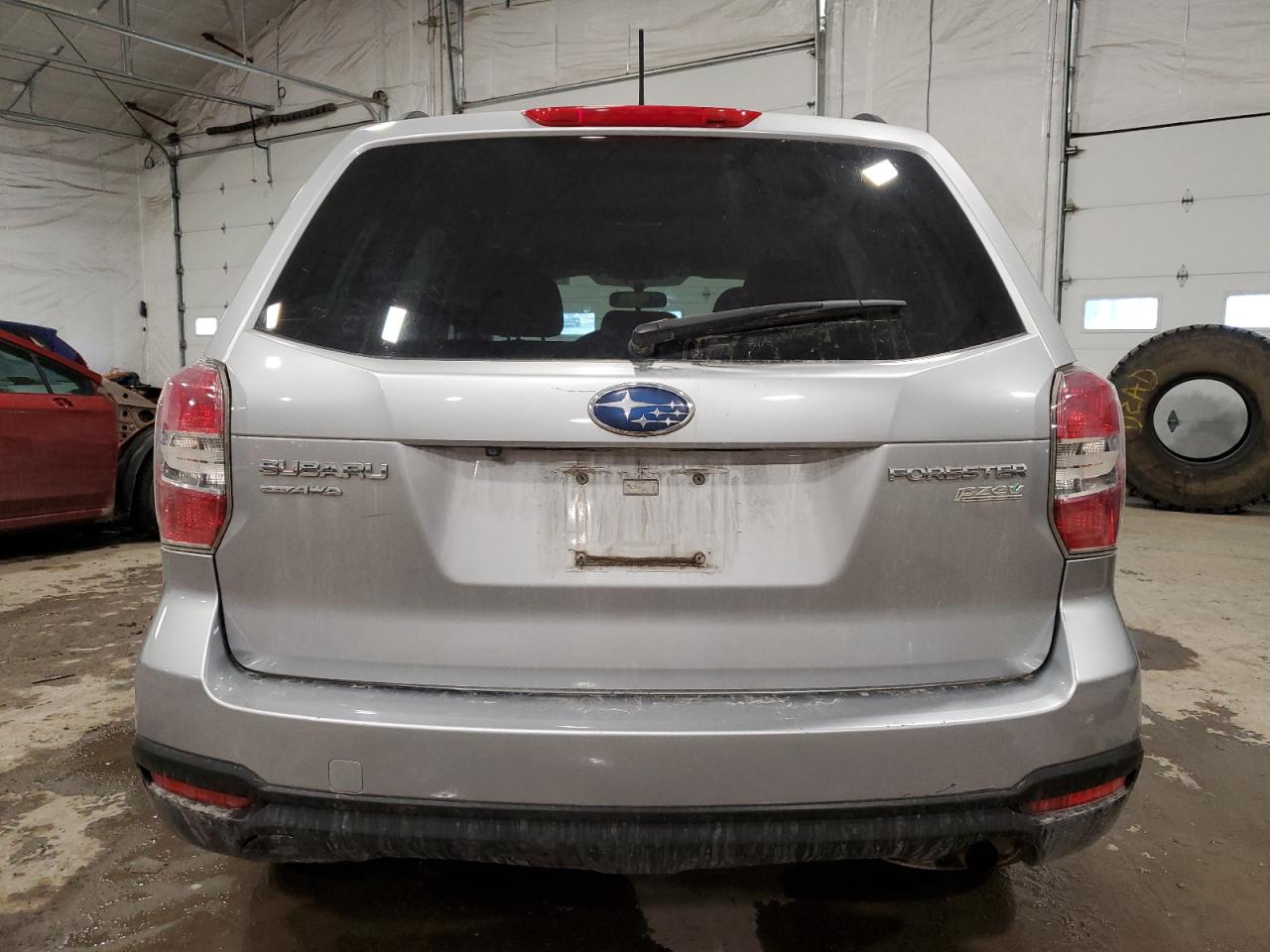 2015 Subaru Forester - Image 6