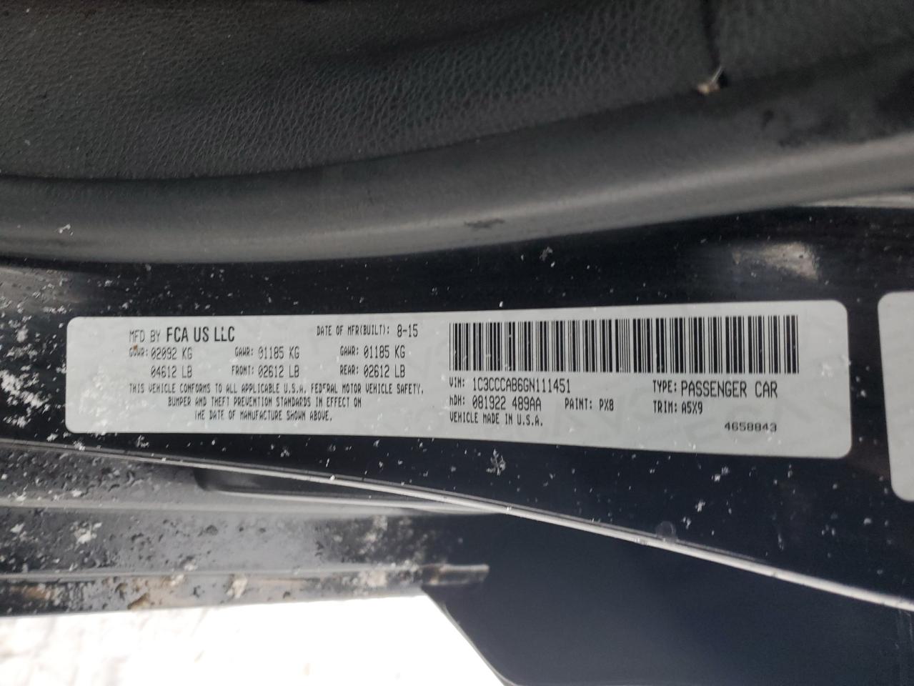 2016 Chrysler 200 - Image 12