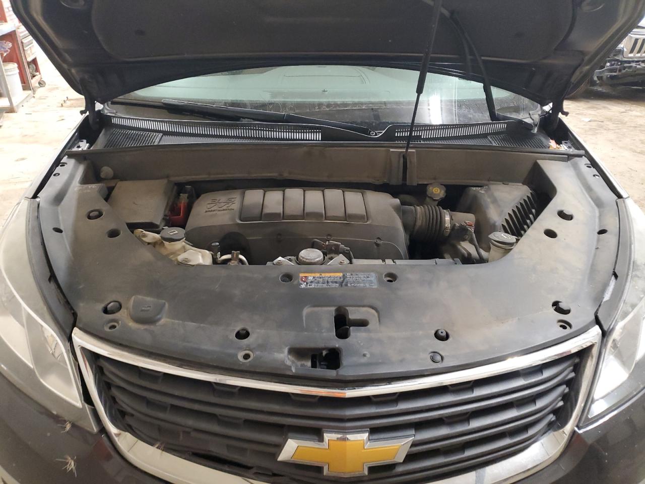 2014 Chevrolet Traverse - Image 12