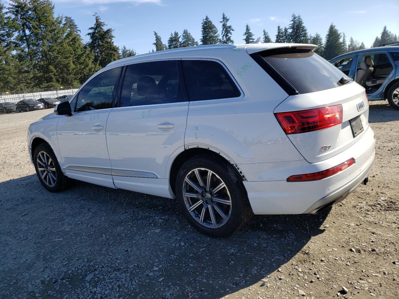 2019 Audi Q7 - Image 2