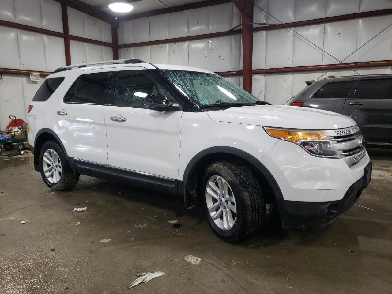 2013 Ford Explorer - Image 4