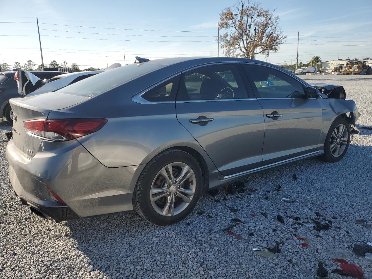 2018 Hyundai Sonata - Image 3