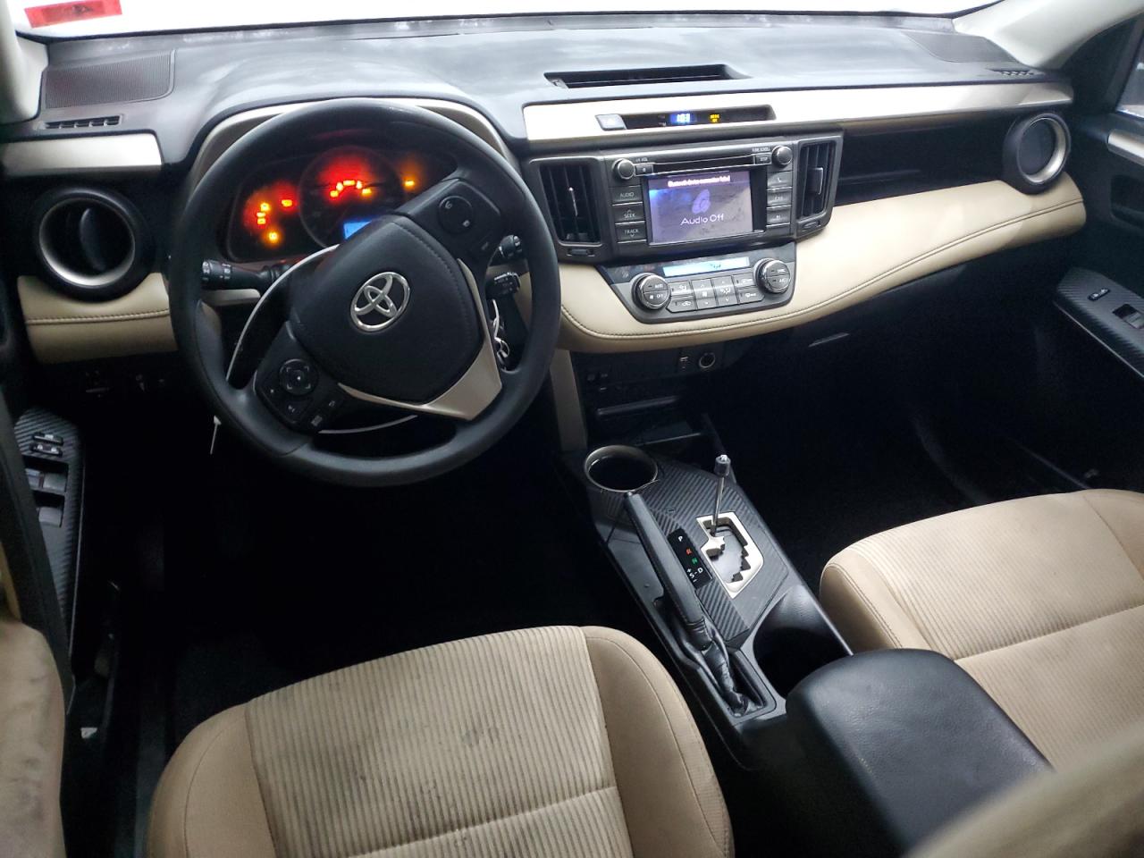 2013 Toyota RAV 4 - Image 8