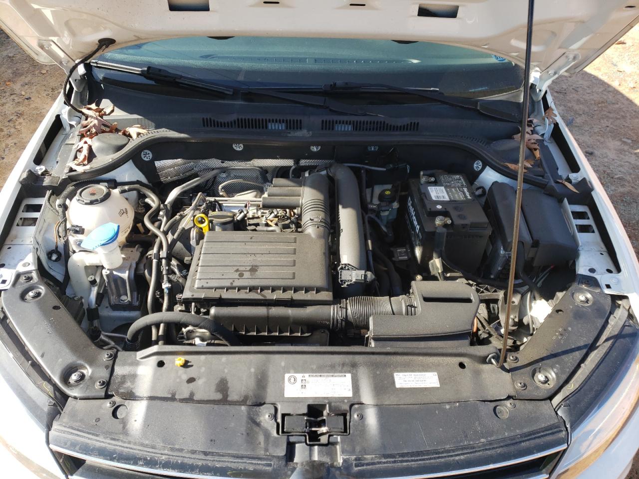 2018 Volkswagen Jetta - Image 11