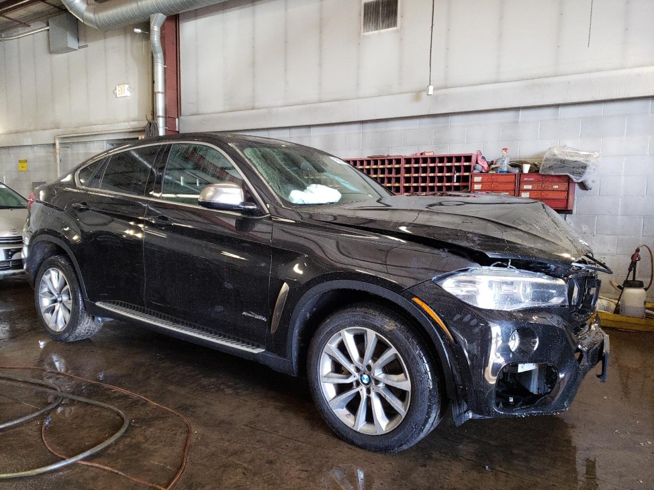 2017 BMW X6 - Image 4